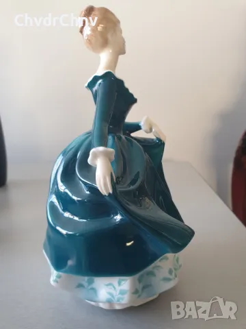 Голяма стара английска порцеланова фигура Royal Doulton Janine/1970 статуетка 21см, снимка 3 - Колекции - 46958382