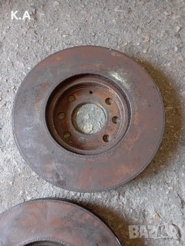 Предни дискове Opel Astra G 1.6 101, снимка 5 - Части - 51307602