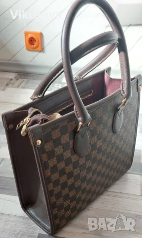 Дамска чанта Louis Vuitton, снимка 3 - Чанти - 49512483