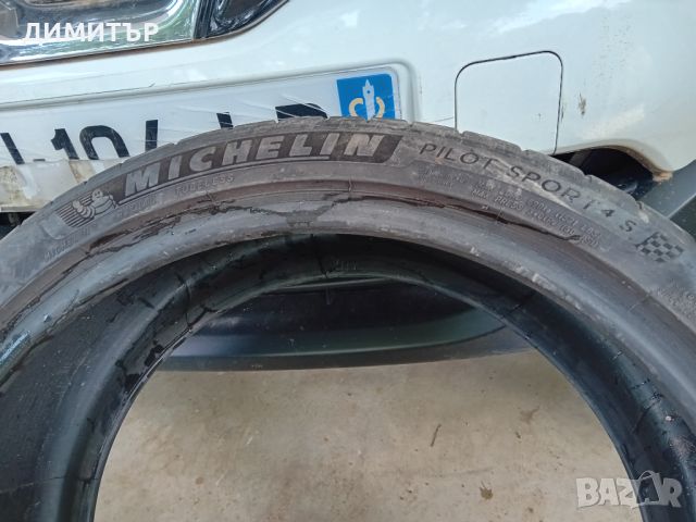 2бр.летни гуми Michelin 245 35 20 dot0122 цената е за брой!, снимка 3 - Гуми и джанти - 45855439