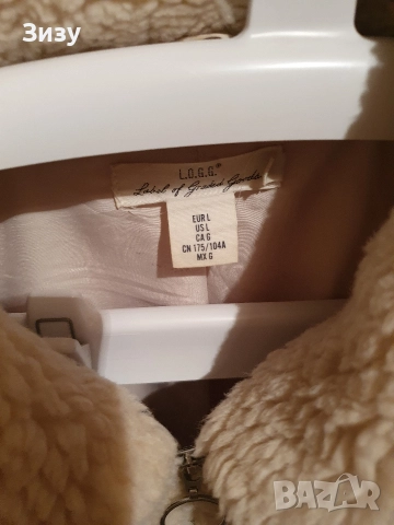 Бежово пухено палто Л размер , снимка 3 - Палта, манта - 52899108