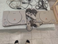 продавам два ps1 комплект с три джойстика и две игри, снимка 2