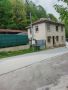 Къща с двор в Троянския балкан, снимка 1 - Къщи - 45388395