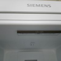 Като нов комбиниран хладилник с фризер Сименс Siemens A+++  2 години гаранция!, снимка 4 - Хладилници - 45876065