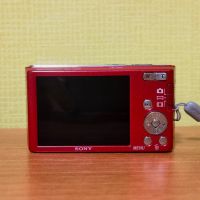 Компактен Фотоапарат Sony DSC-W830, снимка 4 - Фотоапарати - 45543817