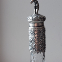 Стара кристална бутилка със сребърен обков-сребро 900, снимка 6 - Антикварни и старинни предмети - 44942499