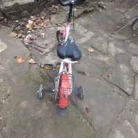 Детски Велосипед с помошни колела. , снимка 3 - Детски велосипеди, триколки и коли - 45405349