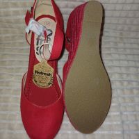 Лятно сабо в червено, снимка 2 - Дамски ежедневни обувки - 45359920