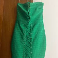 Зелена рипсена рокля с цип отзад, снимка 1 - Рокли - 45496964