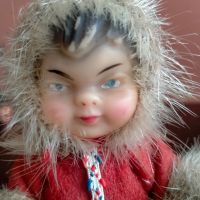 Винтидж ескимоска кукла K.Schrickel 10.5 см, снимка 2 - Колекции - 45809265