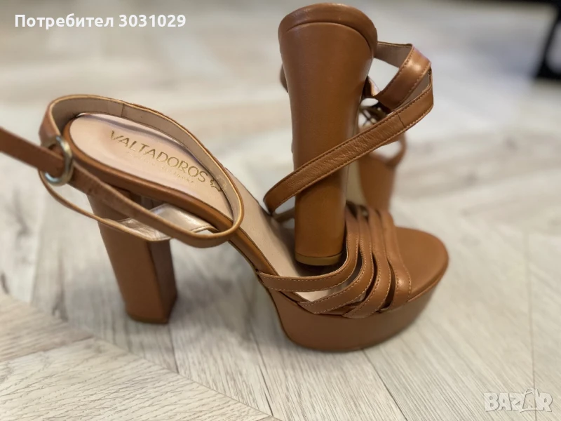 Дамски сандал на ток, снимка 1