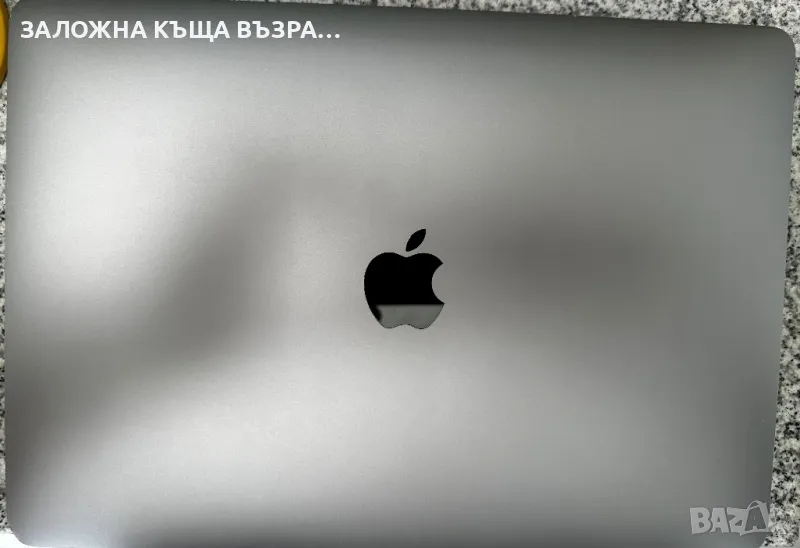 MacBook Pro - A1989, снимка 1