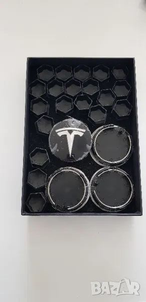 Капачки за джанти на Tesla + капачки за болтовете, снимка 1