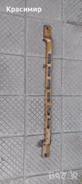 Долна част решетка Москвич 408/412, снимка 1