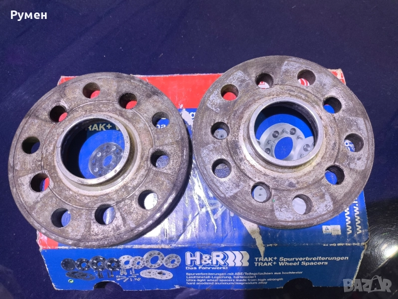 Тунинг фланци H&R 2x15 мм 2055571B за моделите от Wv grup, снимка 1