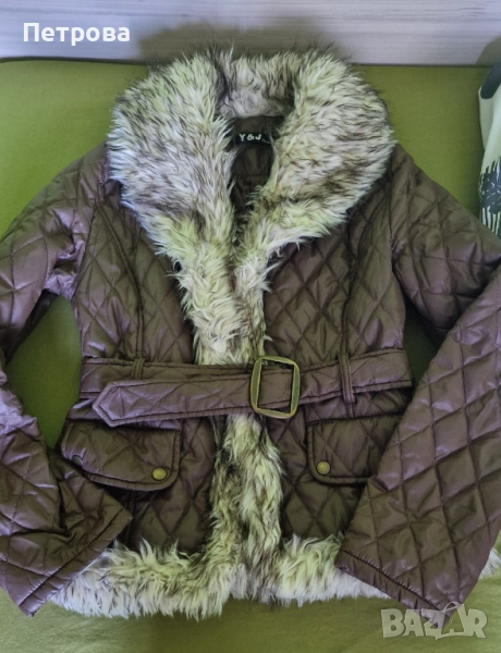 Дамско яке с пухено яка , снимка 1