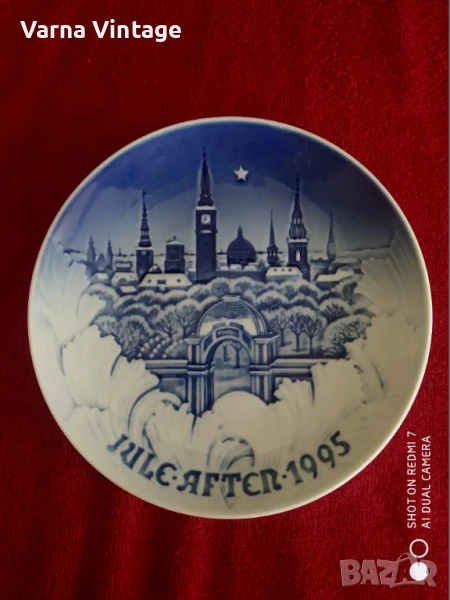 Колекционерска порцеланова чиния Кулите на Копенхаген серия JULEAFTEN. Bing & Grøndahl Дания., снимка 1