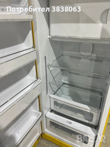 Ретро хладилници SMEG, снимка 3 - Хладилници - 51704425