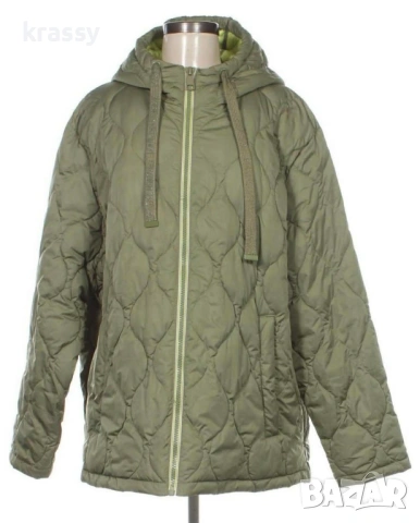 НОВО голямо преходно дамско яке с качулка (размер 3ХЛ)