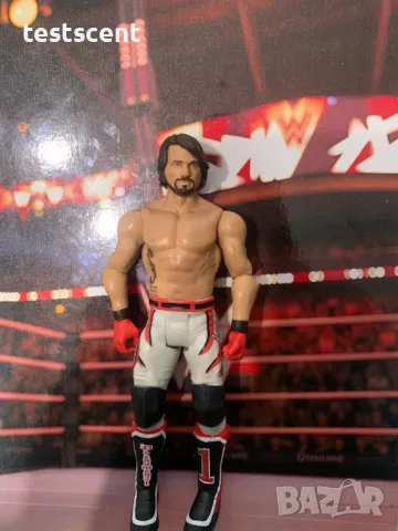 Екшън фигура WWE AJ Styles Ей Джей Стайлс Mattel Basic Figure играчка white&red, снимка 5 - Фигурки - 48828967