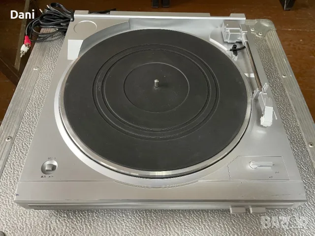 Автоматичен грамофон Denon DP29f,riaa, снимка 3 - Грамофони - 48990890