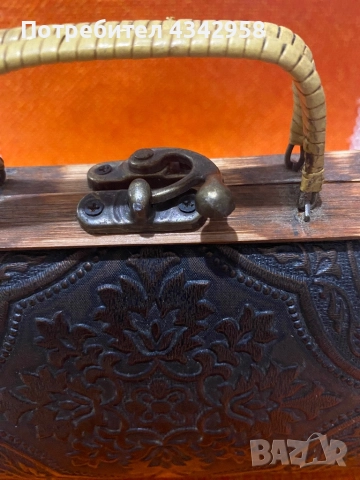Vintage дървена чанта. 1978 г. , снимка 4 - Антикварни и старинни предмети - 52022762