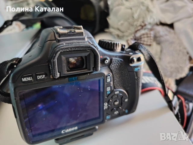 фотоапарат Canon EOS 550D