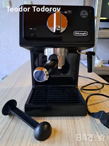 Продавам кафемашина Еспресо DeLonghi ECP 31.21, В Гаранция 1 година, снимка 1 - Кафемашини - 47838575