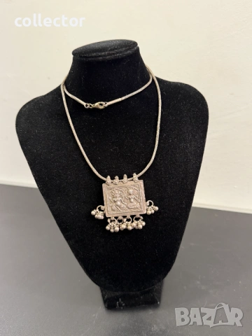 Сребърен индийски амулет / муска / мощохранилница. №8105