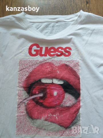 guess - страхотна дамска тениска М, снимка 2 - Тениски - 46613522