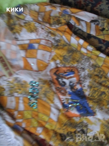 Дамски шалове, снимка 11 - Шалове - 46238762