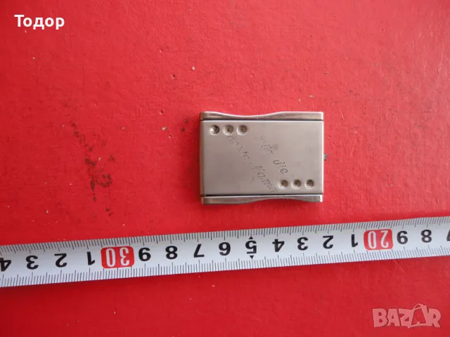 Дамска кутийка аксесоар с огледало 