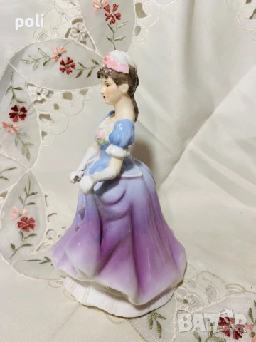 порцеланова статуетка , снимка 4 - Статуетки - 50873686