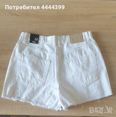 Дамски къси панталони бели, снимка 2 - Къси панталони и бермуди - 49890042