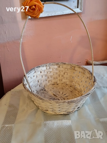 кошнички Кашпи за цветя