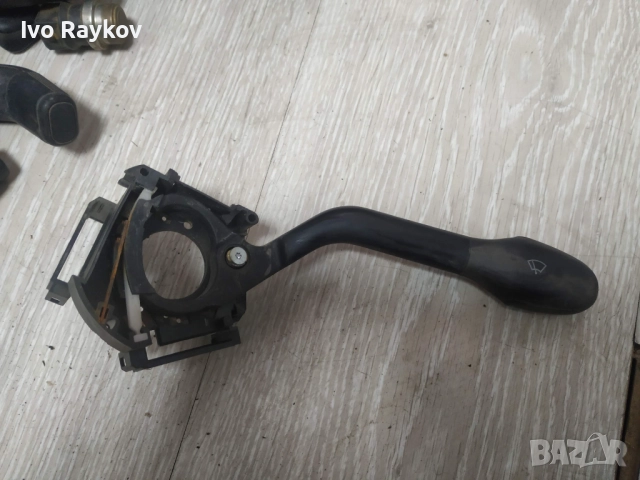 Лостче чистачки , VW GOLF 3 MK3 , 1H6953503AA