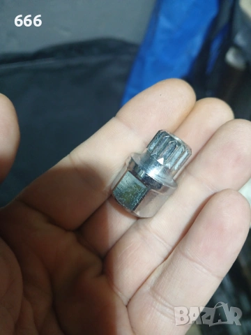  Универсален секретен ключ за болтове BMW 31/15PT, снимка 4 - Части - 53029758