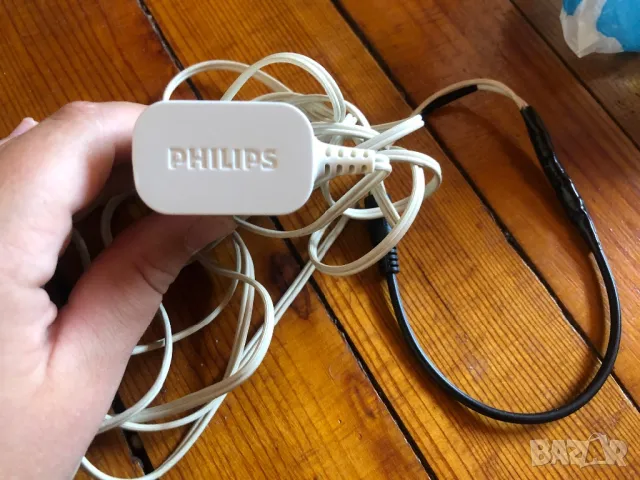 Епилатор Philips с зарядно, снимка 6 - Епилатори - 48048569