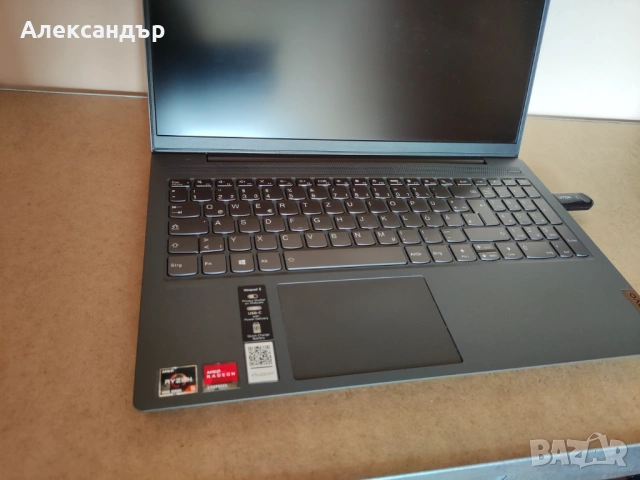 Lenovo IdeaPad 5, Ryzen 5 4500U, 16GB DDR4, Intel 2500 Pro SSD 180GB, снимка 2 - Лаптопи за работа - 53887137