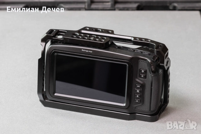 Камера Blackmagic Pocket 4K - с клетка и 2 карти, снимка 2 - Камери - 54248161