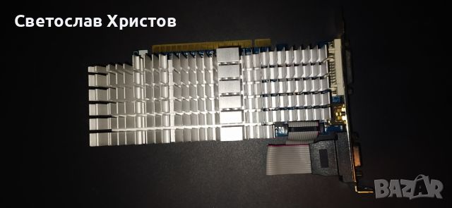 Продавам видео карта Gigabyte GT610 (GV-N610SL-1GI) 1GB DDR3 64bit VGA DVI HDMI LP, снимка 3 - Видеокарти - 45861245