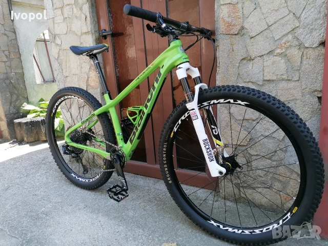 Bianchi 27,5 цола карбон 9,4 кг. 12 speed, снимка 2 - Велосипеди - 53386720