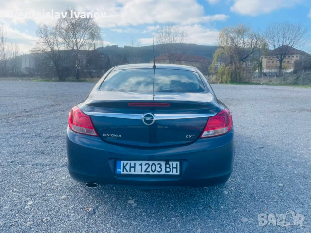 Opel Insignia, снимка 3 - Автомобили и джипове - 53249050