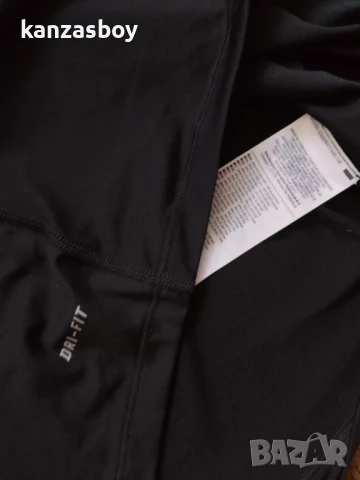 Nike - страхотна дамска тениска КАТО НОВА С, снимка 6 - Тениски - 51379608