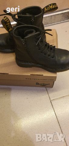 Dr.Martens 26 номер, снимка 3 - Детски маратонки - 45186193