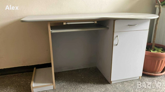 бюро, снимка 1