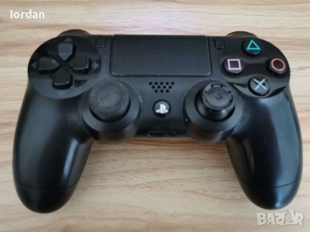 Контролер PS4 DualShock 4, снимка 1 - Аксесоари - 45481644