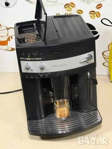 Кафемашина кафе автомат delonghi magnifica с гаранция, снимка 3 - Кафемашини - 52393623