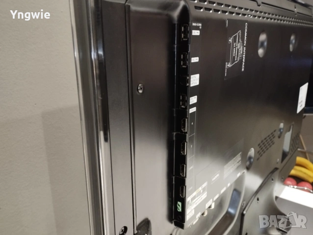 TV LED 37" Samsung UE37D6530 Full HD 3D, снимка 11 - Телевизори - 53335270