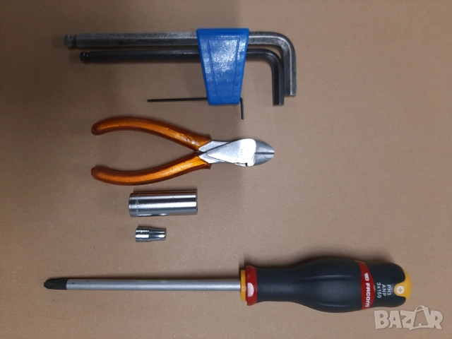 FACOM удължена вложка 1/4" Отвертка кръстата Phillips PH3, снимка 3 - Отвертки - 46197203